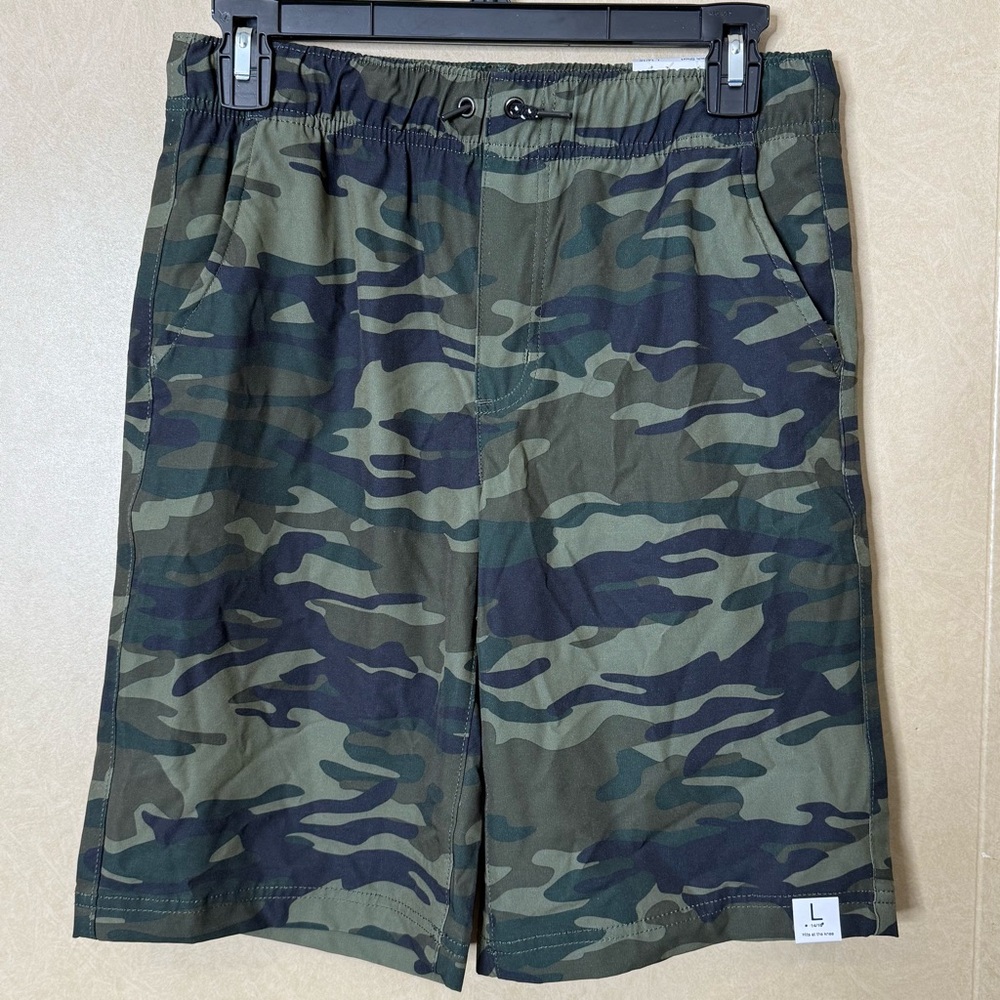 Sonoma NWT Camouflage Pull-On Tech Shorts Boys Size 14/16